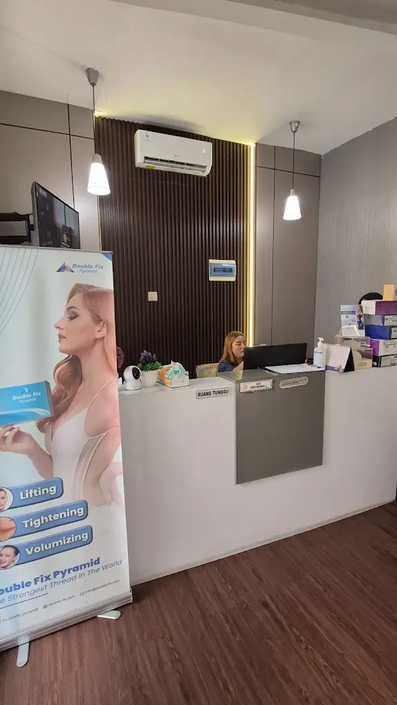 Area resepsionis GNW Clinic